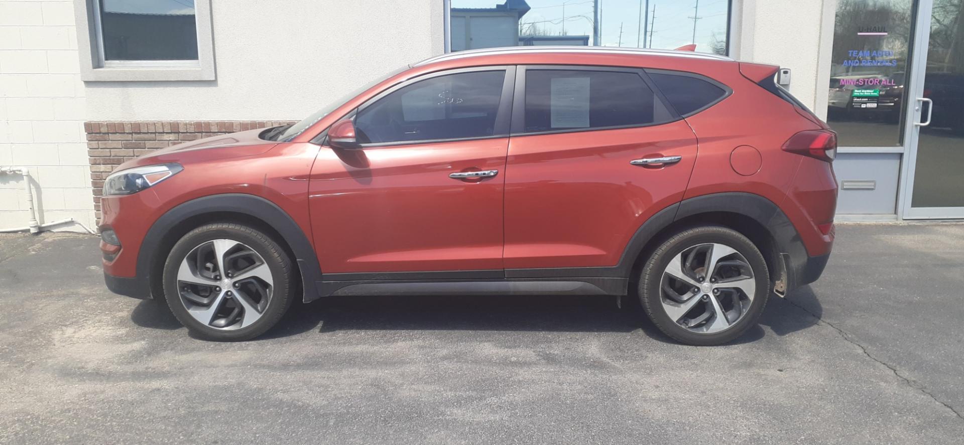 2016 Hyundai Tucson Eco AWD (KM8J3CA24GU) with an 1.6L L4 DOHC 16V engine, 7A transmission, located at 2015 Cambell Street, Rapid City, SD, 57701, (605) 342-8326, 44.066433, -103.191772 - CARFAX AVAILABLE - Photo#0